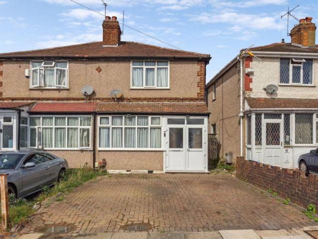 House for sale in London Borough of Ealing, Greater London