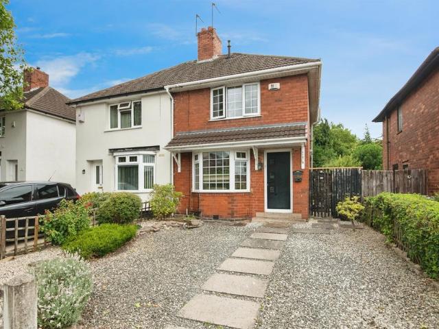 House for sale in Darlaston, West Midlands