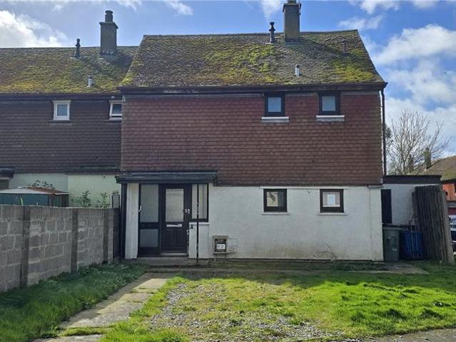House for sale in Llanfihangel yn Nhowyn, Caergeiliog