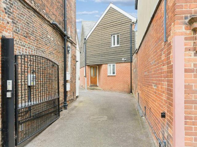 House for sale in King's Walden, Hertfordshire