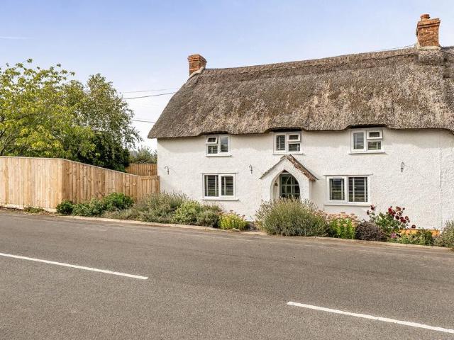 House for sale in Ashill