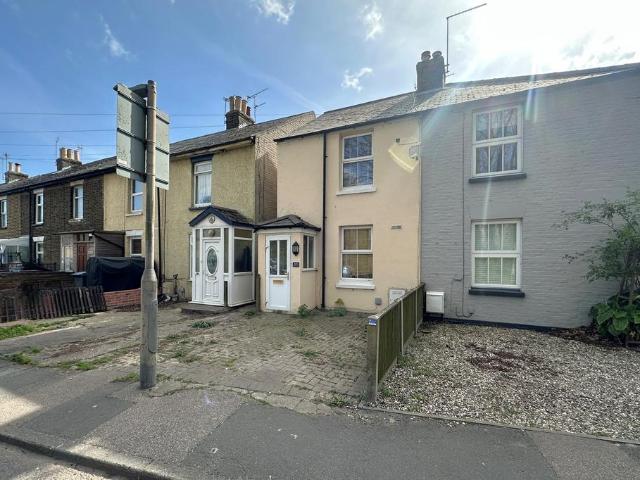House for sale in Lower Walmer, Ash