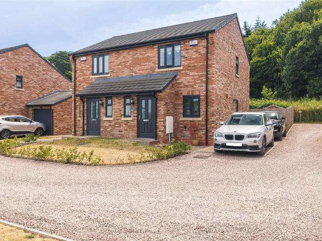 House for sale in Ganarew