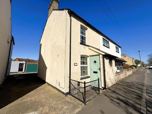 House for sale in Shefford, Bedfordshire
