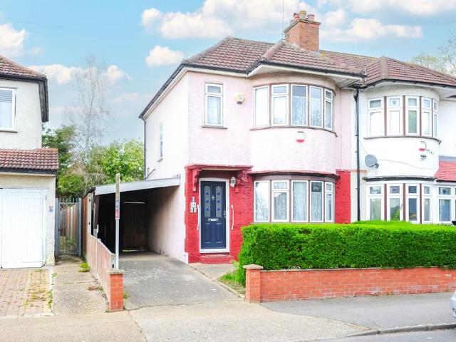 House for sale in Greater London