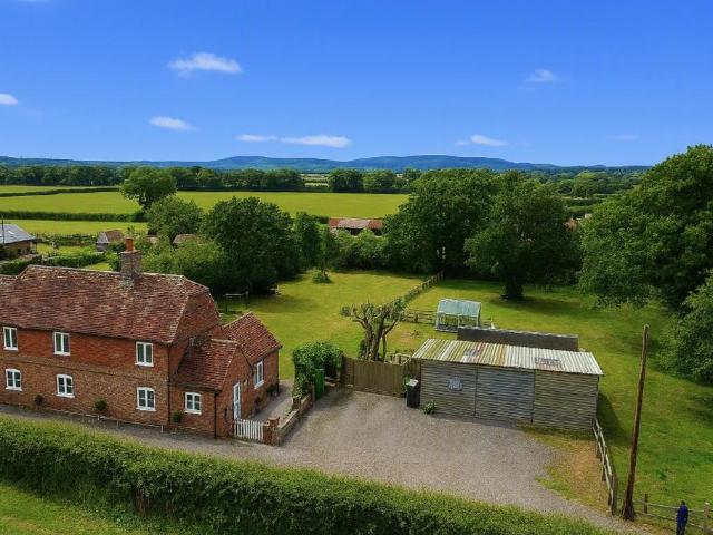 House for sale in Chiddingly, Cross In Hand