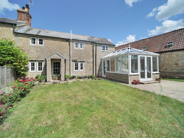 House for sale in Melksham Without, Beanacre