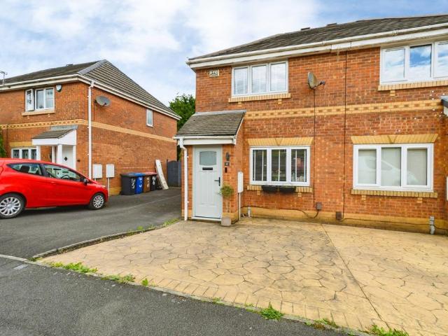 House for sale in Clifton, Salford