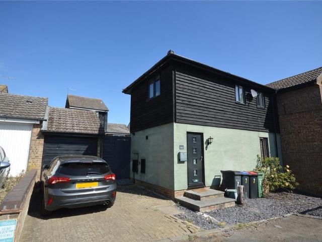 House for sale in Chipping Hill, Essex