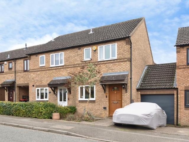 House for sale in Shenley Brook End, Milton Keynes