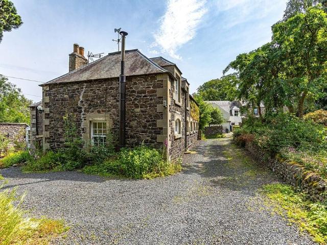 House for sale in Town Yetholm, Scotland