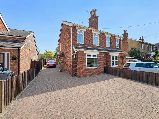 House for sale in Midway, Kent