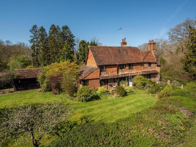 House for sale in Pachesham Park, Surrey