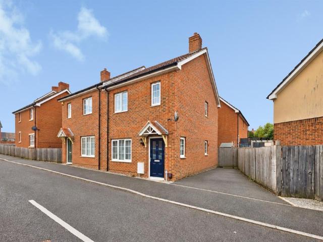 House for sale in Yeovil, Somerset