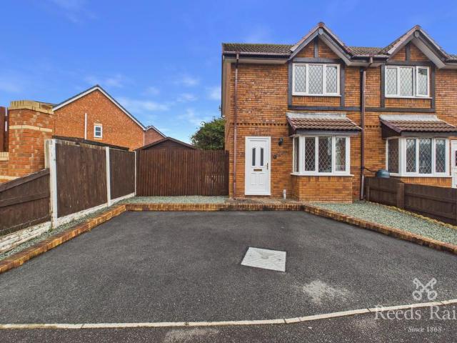 House for sale in Kinmel Bay, Wales