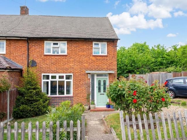 House for sale in Watford Rural, Batchworth