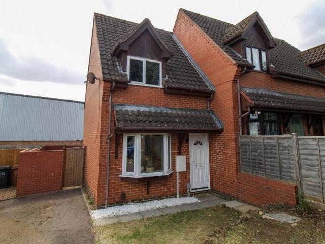 House for sale in Northampton, Northamptonshire