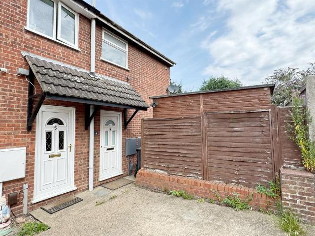 House for sale in Fordham Heath, Essex