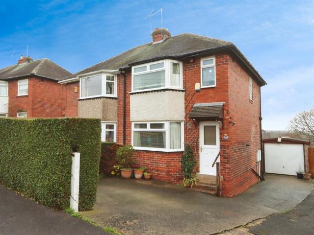 House for sale in Normanton Spring, South Yorkshire