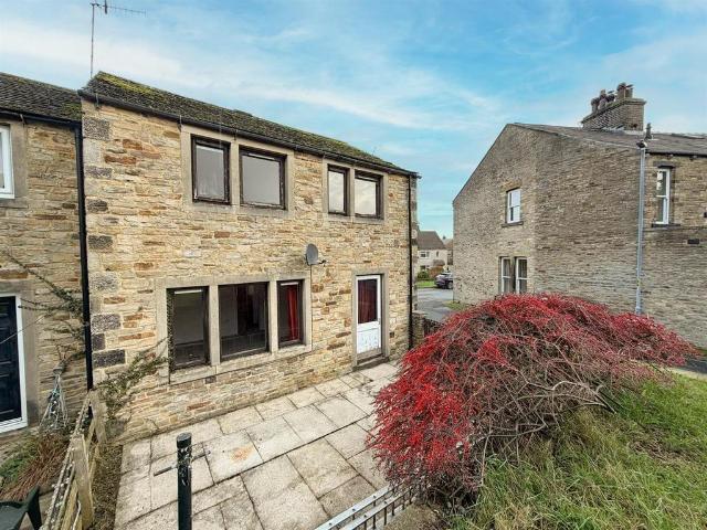House for sale in Cononley