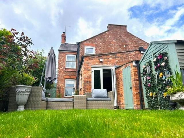 House for sale in Bretton, Wales