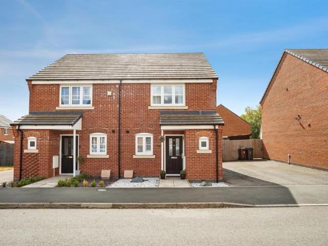 House for sale in Brentingby, Leicestershire