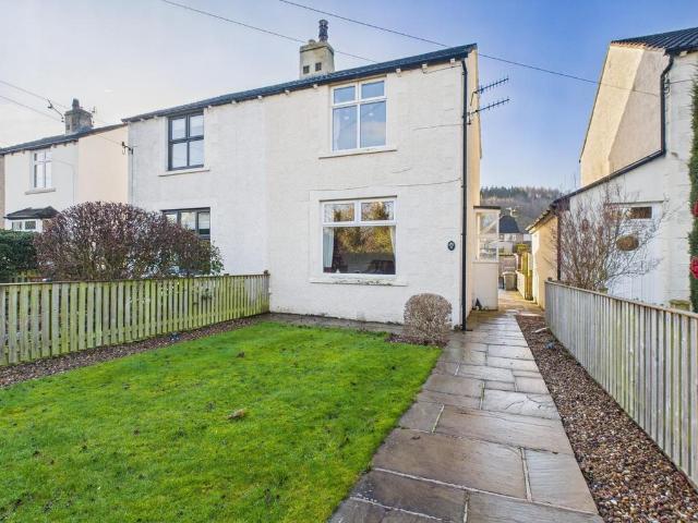 House for sale in Cottingley, West Yorkshire
