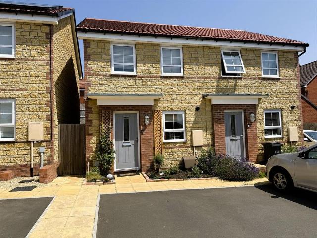 House for sale in Chippenham, Wiltshire