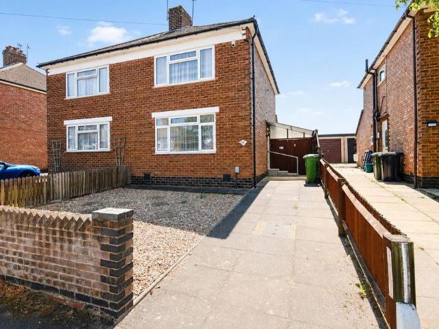 House for sale in New Bilton