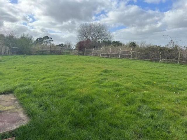 Farm for sale in Coedffranc, Jersey Marine