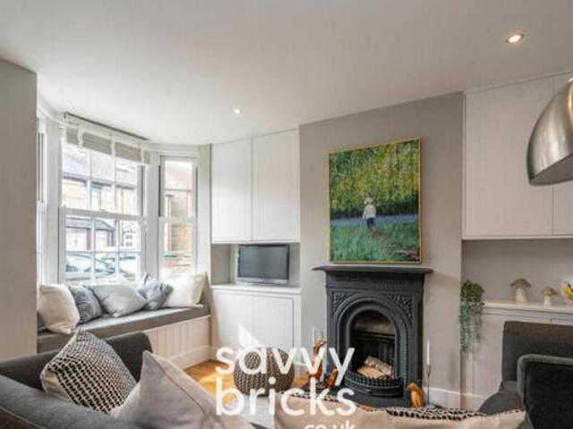 House for sale in North Watford, Hertfordshire