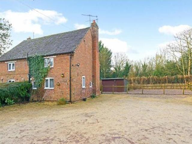 House for sale in Alcester, Stratford-on-Avon