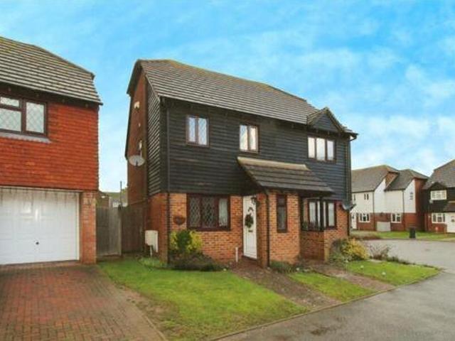 House for sale in South Ashford, Bridgefield
