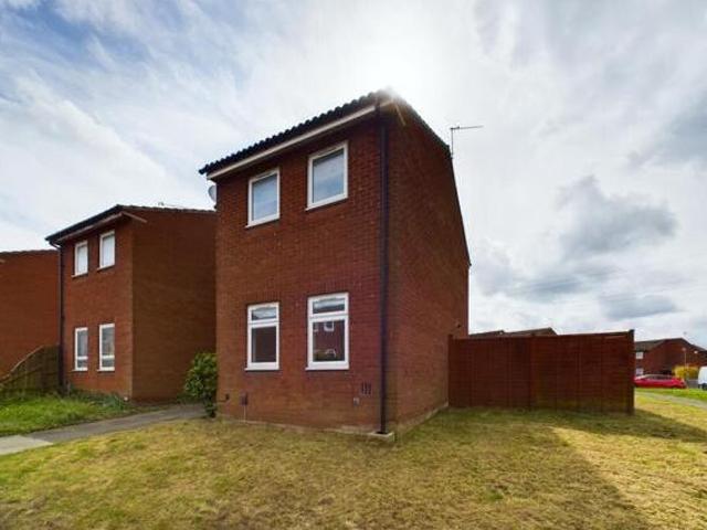 House for sale in Walton Court, Aylesbury
