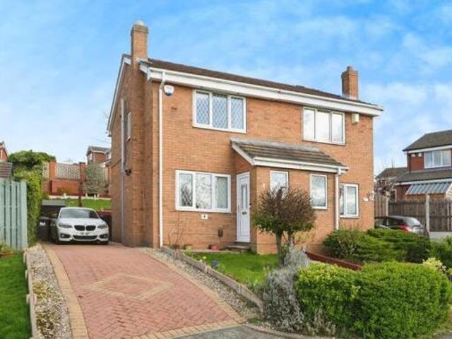 House for sale in Staincross, South Yorkshire