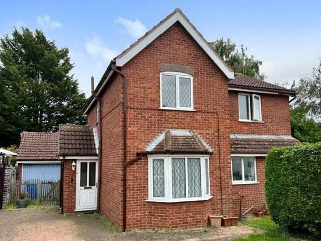 House for sale in Kettering
