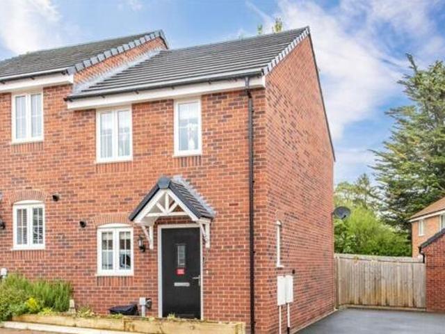 House for sale in Ise Lodge, Kettering