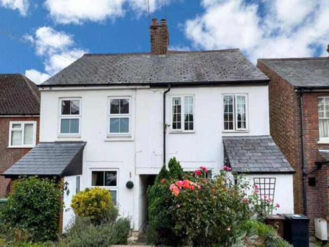 House for sale in Five Acres, Hertfordshire