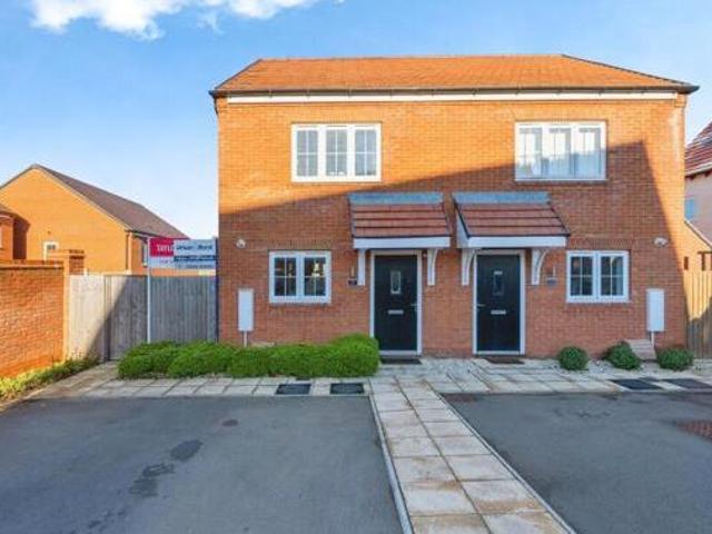 House for sale in Bedford
