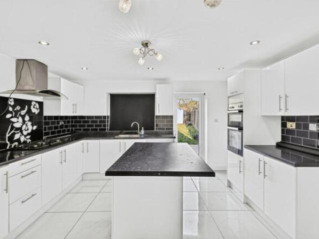 Cottage for sale in Northampton, West Northamptonshire