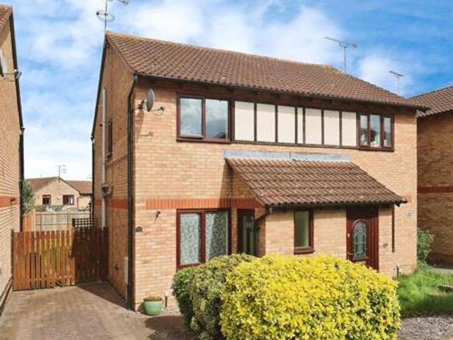 House for sale in Overslade, New Bilton
