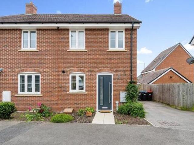 House for sale in Lyons, Greater London
