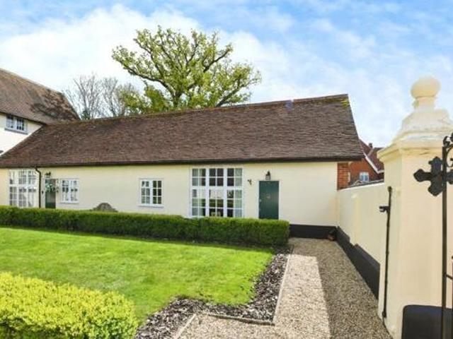 House for sale in Chipping Hill, Essex
