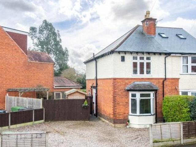 House for sale in Bromsgrove, Worcestershire