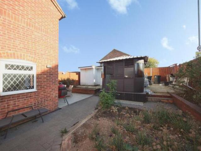 Farm for sale in Luton