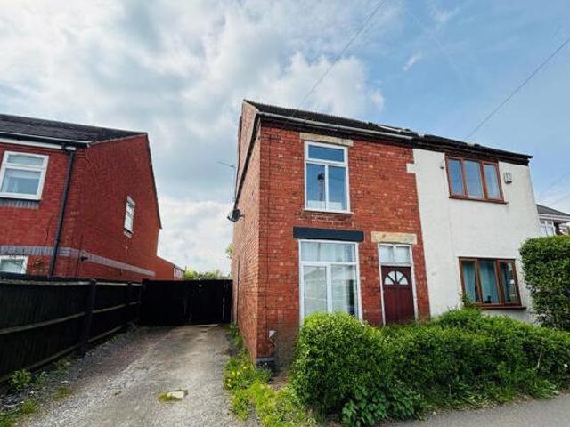 House for sale in Chase Terrace, Lichfield