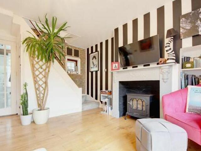 House for sale in Bushey