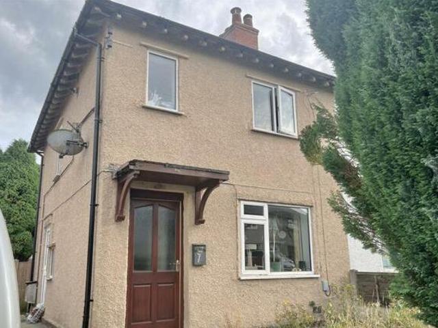House for sale in Charlesworth, East Midlands