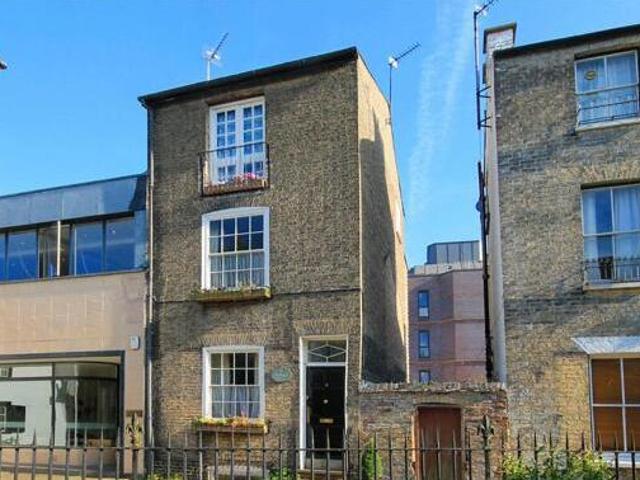 House for sale in Arbury, Cambridgeshire