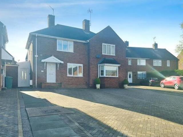 House for sale in Broomhill, Chadsmoor